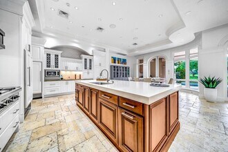 361 Mizner Lake Estates Dr, Unit 207 in Boca Raton, FL - Building Photo - Building Photo