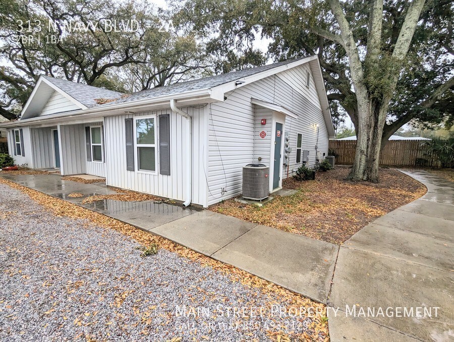 313 N Navy Blvd, Unit 2A in Pensacola, FL - Building Photo