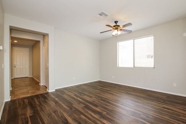 15423 W Poinsettia Dr in Surprise, AZ - Building Photo - Building Photo