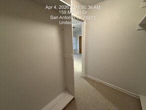 159 Milford Dr in San Antonio, TX - Foto de edificio - Building Photo