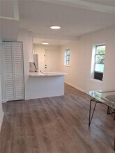 1260 NW 45th St in Miami, FL - Building Photo - Building Photo