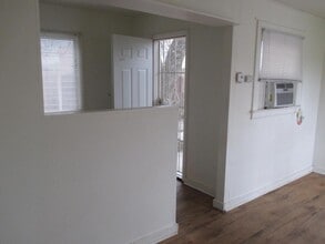 789 N Palm Ave in Hemet, CA - Building Photo - Building Photo