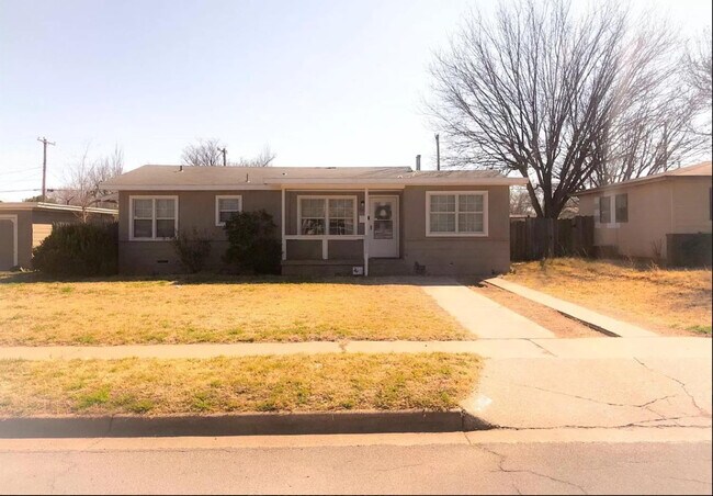 4503 45th St in Lubbock, TX - Building Photo - Building Photo