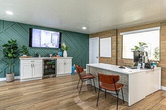 ALTA in El Cajon, CA - Building Photo - Building Photo