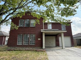 2403 Chalet Rd in Houston, TX - Building Photo