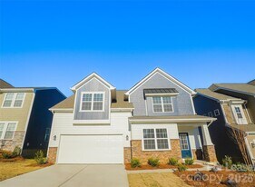 1411 Caracara Ct in Belmont, NC - Building Photo
