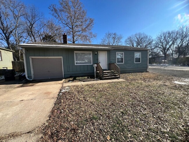 property at 9417 Lewis Ave