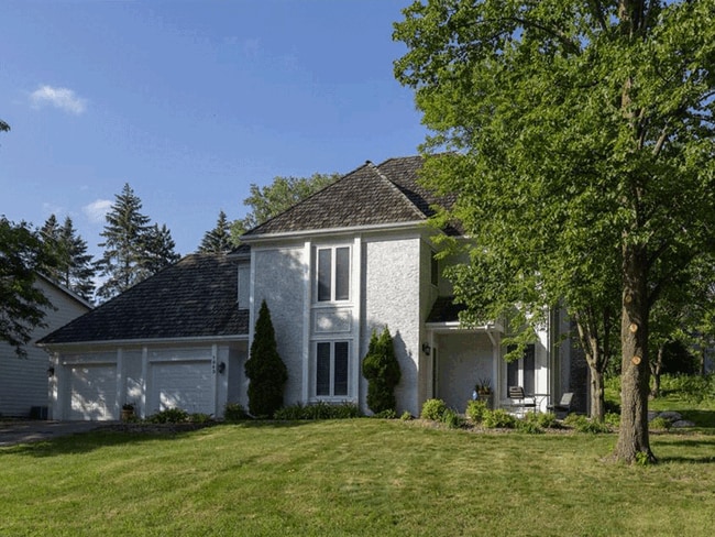 property at 1943 Safari Trail