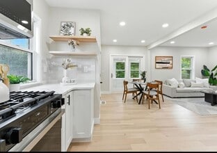 76 Orchard St in Medford, MA - Building Photo - Building Photo