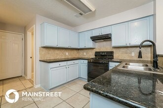 12102 Ember Lake Rd in Houston, TX - Building Photo - Building Photo