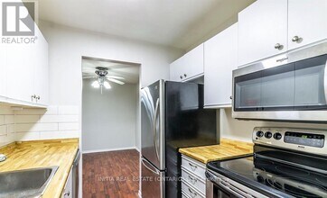 725 Deveron Crescent in London, ON - Building Photo - Building Photo