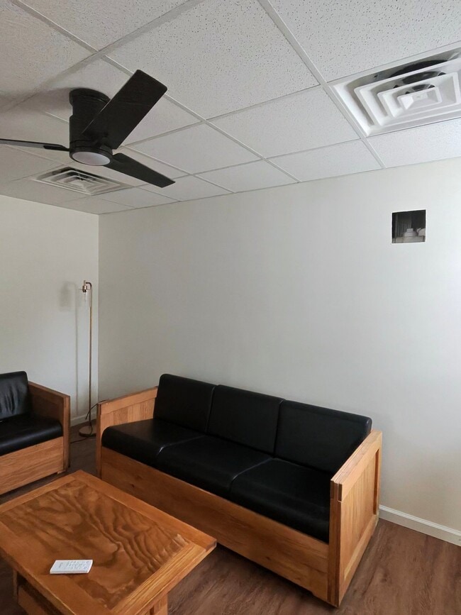 property at 410 Pennsylvania Ave