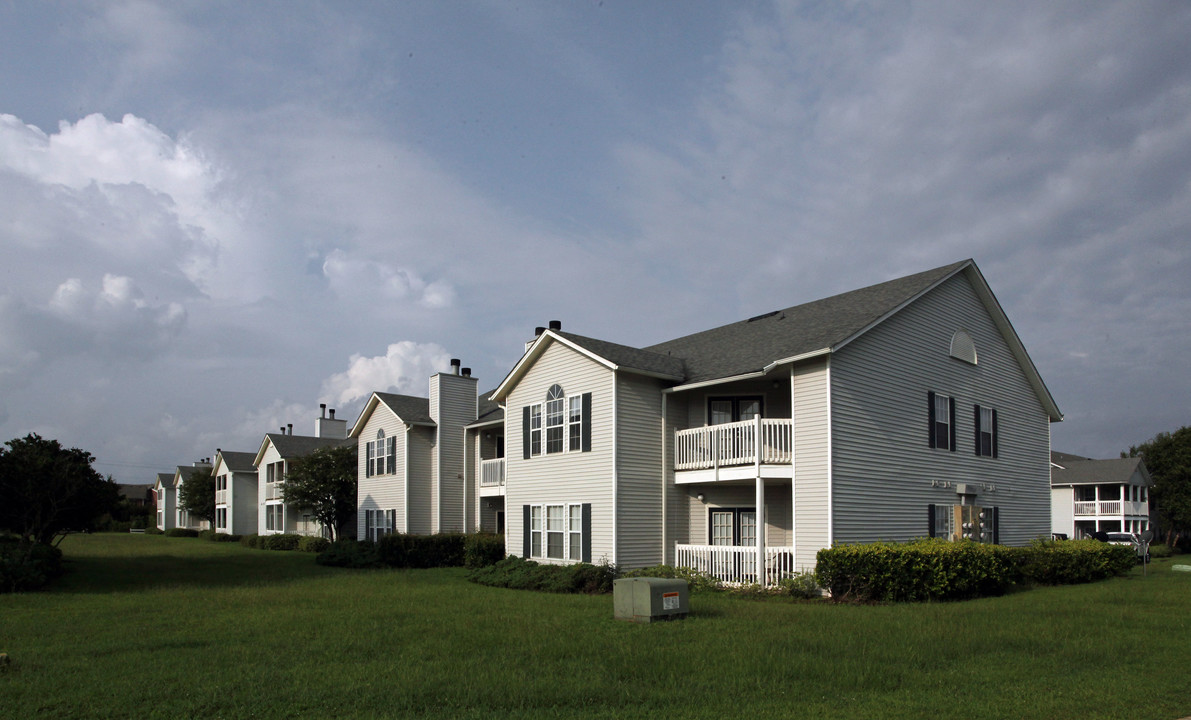 Colony Club in Gulf Shores, AL - Foto de edificio