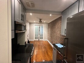 West 53rd Street in New York, NY - Building Photo