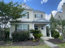 10 Bushwood Dr in Savannah, GA - Building Photo