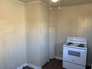 1322 E Cherokee Ave in Enid, OK - Building Photo - Building Photo