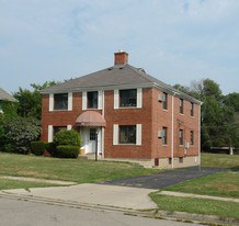 545 Telford Ave Apartments