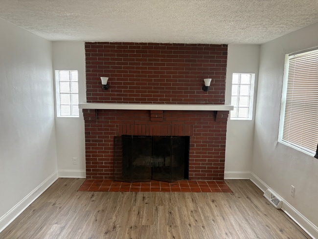 4408 Cane Run Rd in Louisville, KY - Building Photo - Building Photo