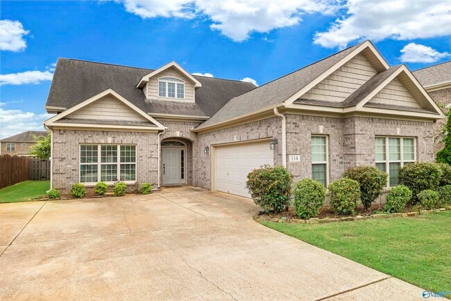 property at 114 SW Properzi Wy