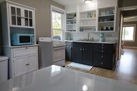 665 S Park Ave, Unit 665 photo'