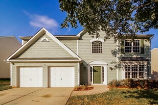 7809 Leisure Ln in Huntersville, NC - Building Photo