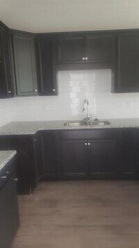 124 Willborough Ave photo'