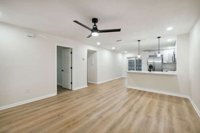 2636 Sunnyside Dr in Orange Park, FL - Building Photo - Building Photo