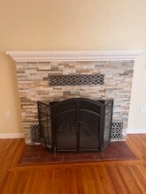 1505 Stockton Ave in Bakersfield, CA - Foto de edificio - Building Photo