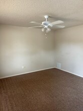 6107 37th St in Lubbock, TX - Building Photo - Building Photo