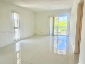 405 S Pine Island Rd, Unit 403D in Plantation, FL - Foto de edificio - Building Photo