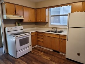 1121 E 4th St in Duluth, MN - Building Photo - Building Photo