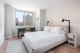 389 E 89th St in New York, NY - Building Photo - Building Photo