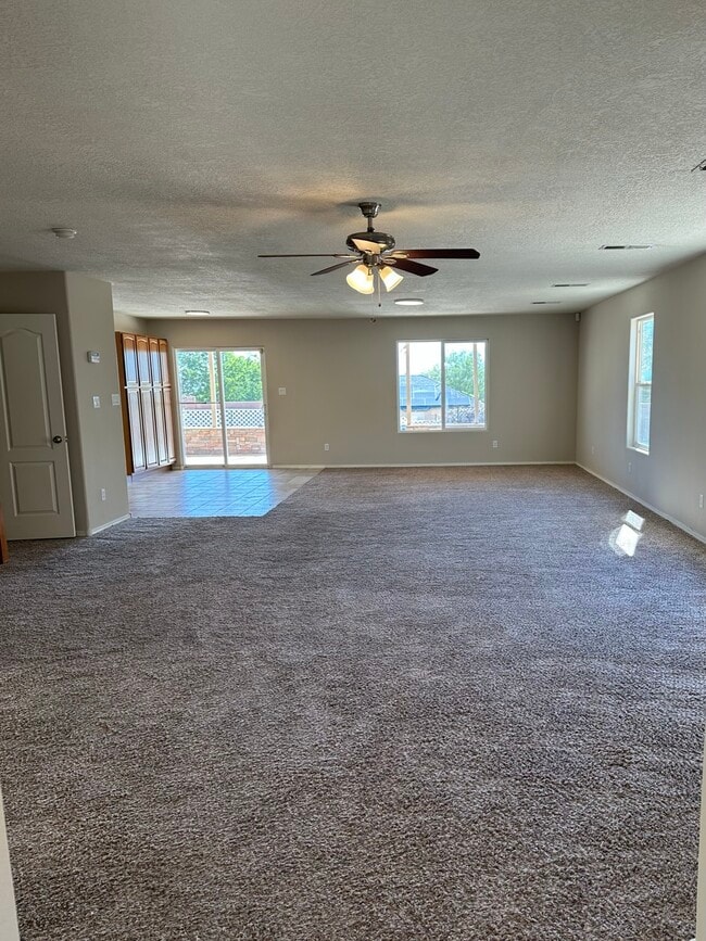 10912 Milky Way St NW in Albuquerque, NM - Building Photo - Building Photo