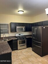 13266 Kestrel Ave in Horizon City, TX - Building Photo - Building Photo