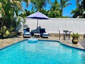 1259 Denlow Ln in Royal Palm Beach, FL - Building Photo