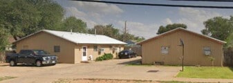 609 38th St in Lubbock, TX - Building Photo