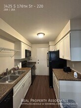 3425 S 176th St in Seatac, WA - Building Photo - Building Photo