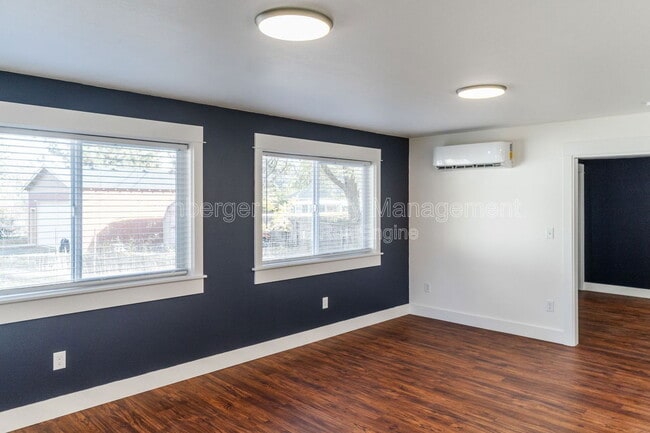 property at 3904 E 30th Ave