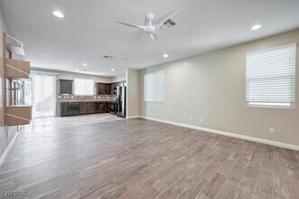 7558 Crooked Branch St in Las Vegas, NV - Building Photo - Building Photo