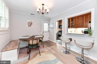 1510 S Edgewood St in Arlington, VA - Building Photo - Building Photo