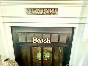 22 Dixon St in Newport, RI - Building Photo - Building Photo