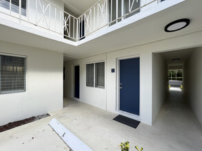 670-ANTILLA in Coral Gables, FL - Building Photo - Building Photo