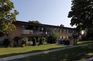 5 Arbor Dell Rd Apartments