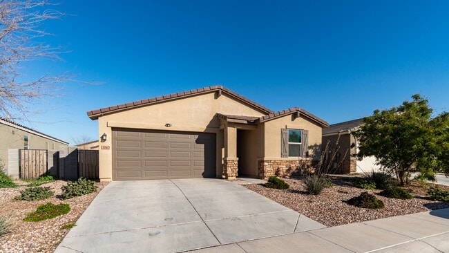 property at 514 W Cholena Trl