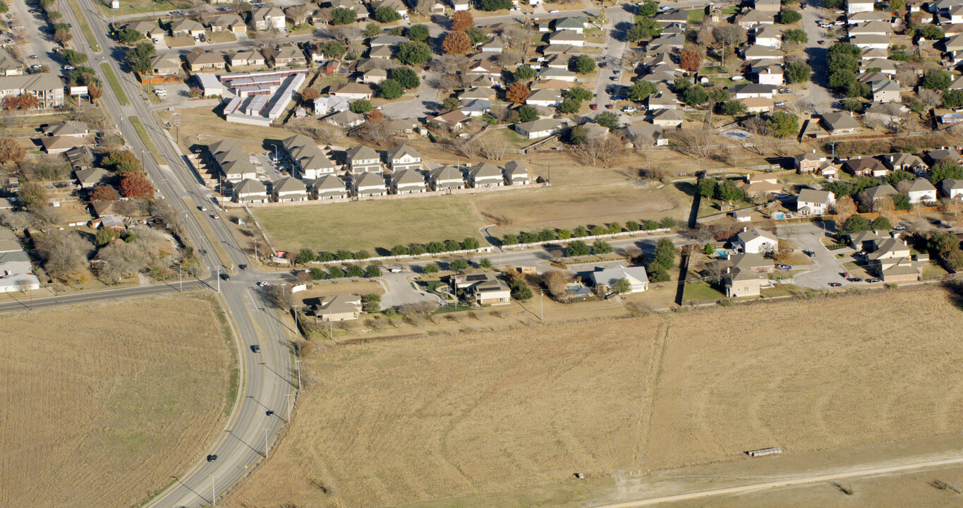 Voss Farms in New Braunfels, TX - Building Photo