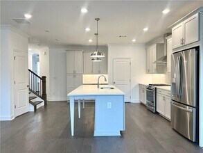 3347 Goodwin Pk in Johns Creek, GA - Building Photo - Building Photo