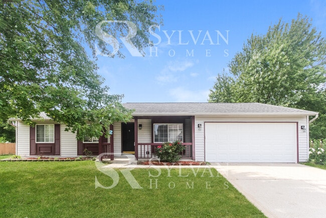 2 Country Wood Ln in Whiteland, IN - Building Photo - Building Photo