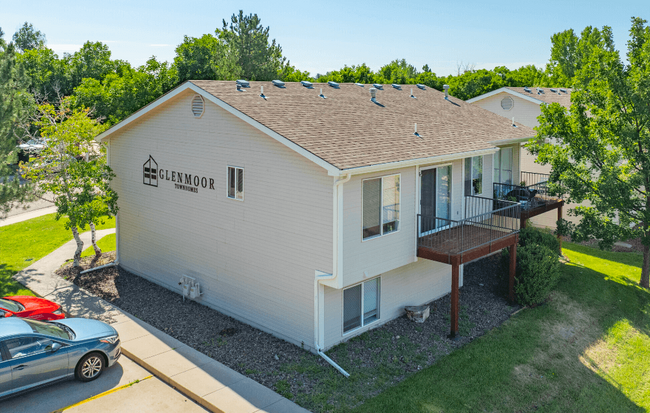 Glenmoor Townhomes