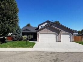 3654 N Price Way in Meridian, ID - Building Photo