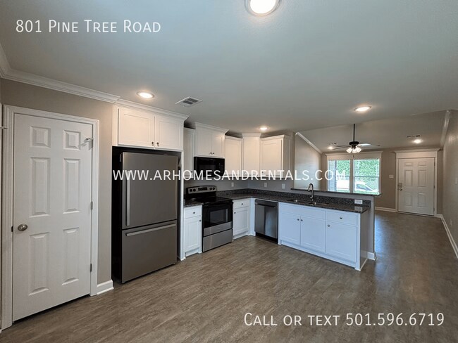 801 Pine Tree Rd in Jacksonville, AR - Building Photo - Building Photo